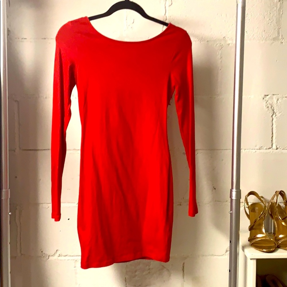 Long sleeve body con red dress
